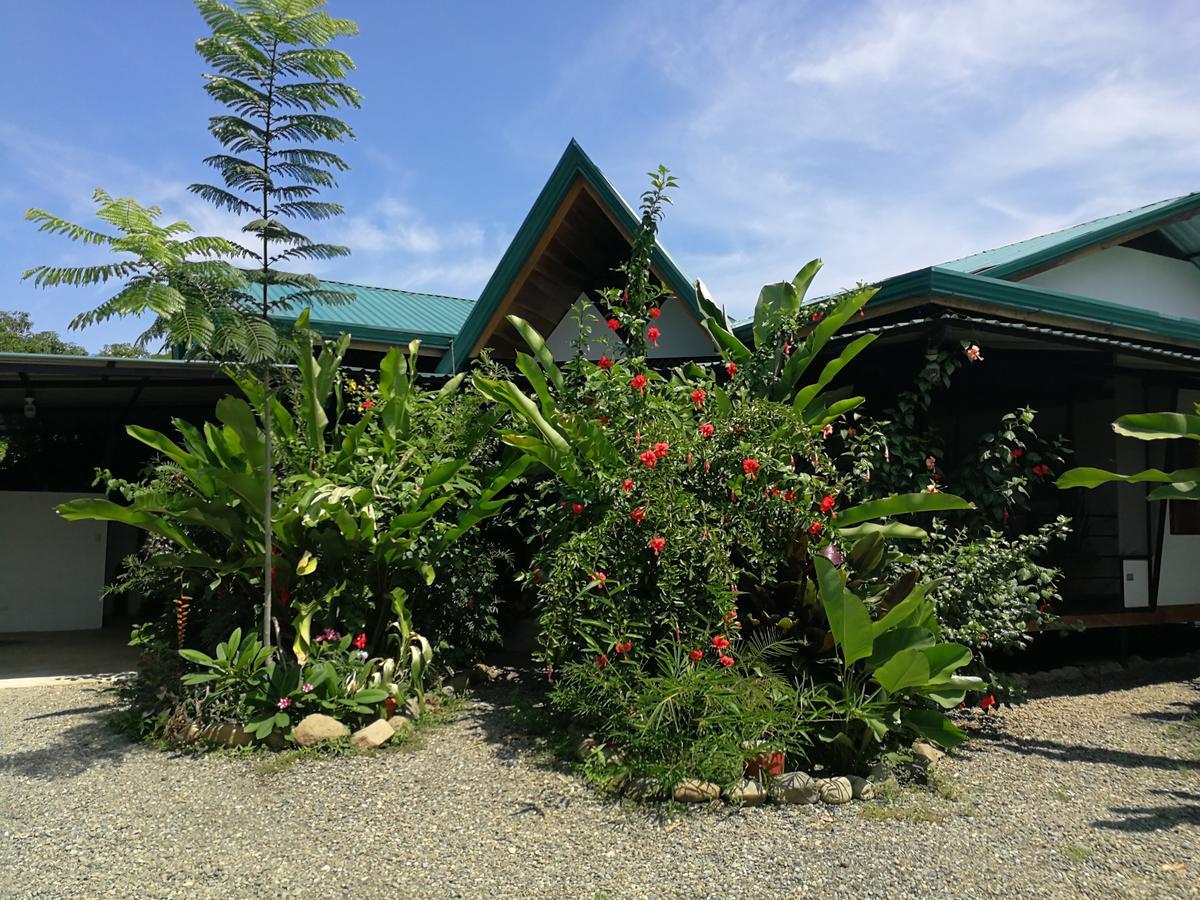 Casa Bali Verde Uvita Buitenkant foto